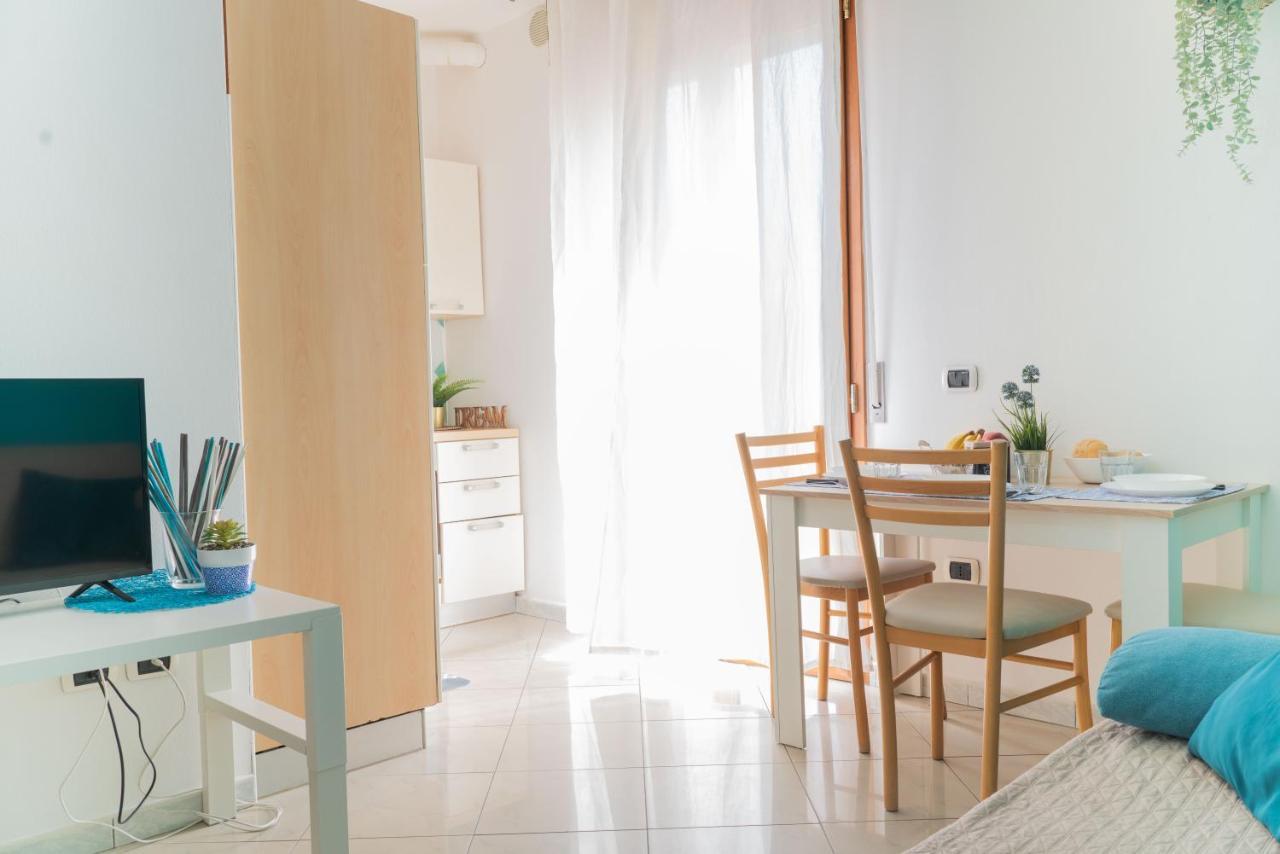 Residence Yellow ริมินี ภายนอก รูปภาพ